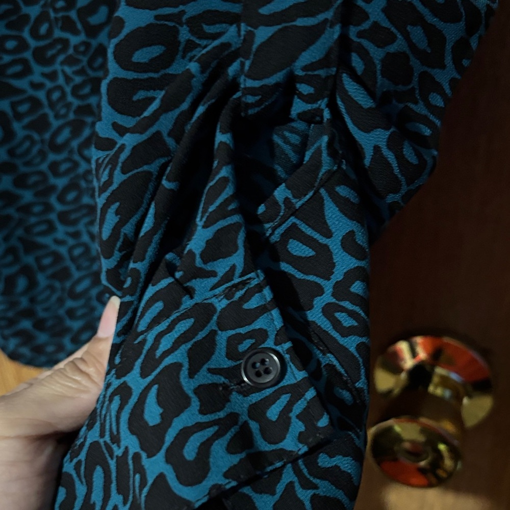 Covington Black And Teal Patterned Button Down Sh… - image 4